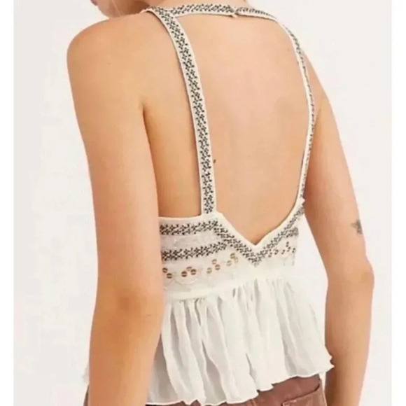 Free People Top Women’s Small Camille Embroidered Tank - Picture 2 of 8